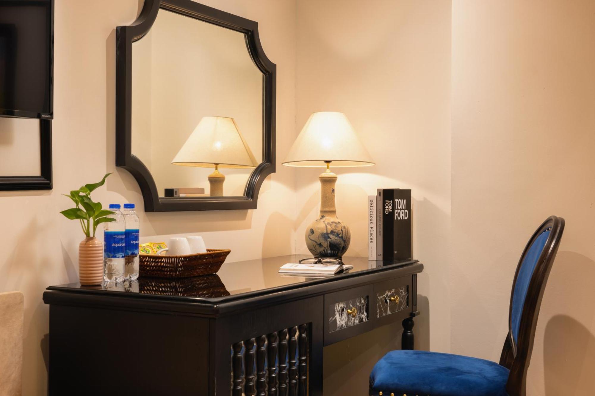 Calista Trendy Hotel & Spa Hanoi Exteriör bild